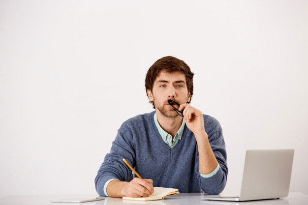 پایبند بودن به اجرای برنامه